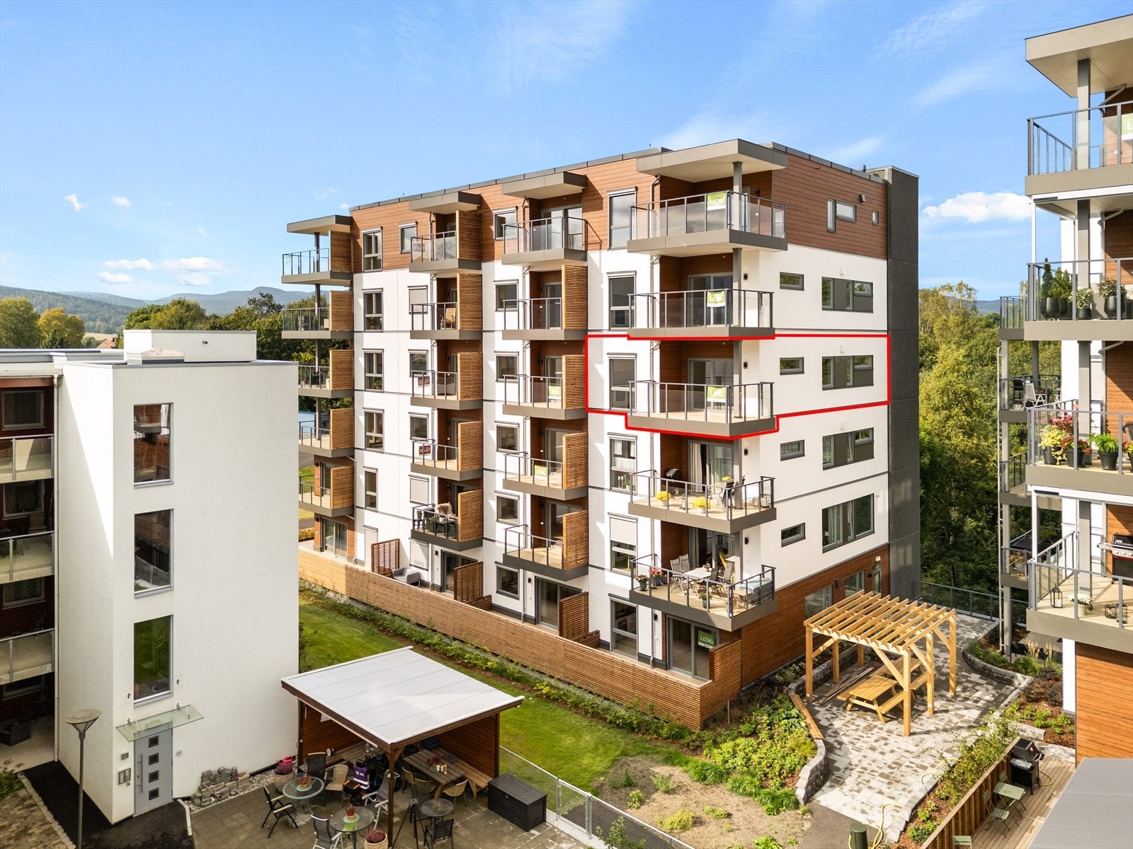 Nyoppført 3-roms i Sande - lys, moderne og funksjonell med sydvendt balkong og garasje. Galleribilde