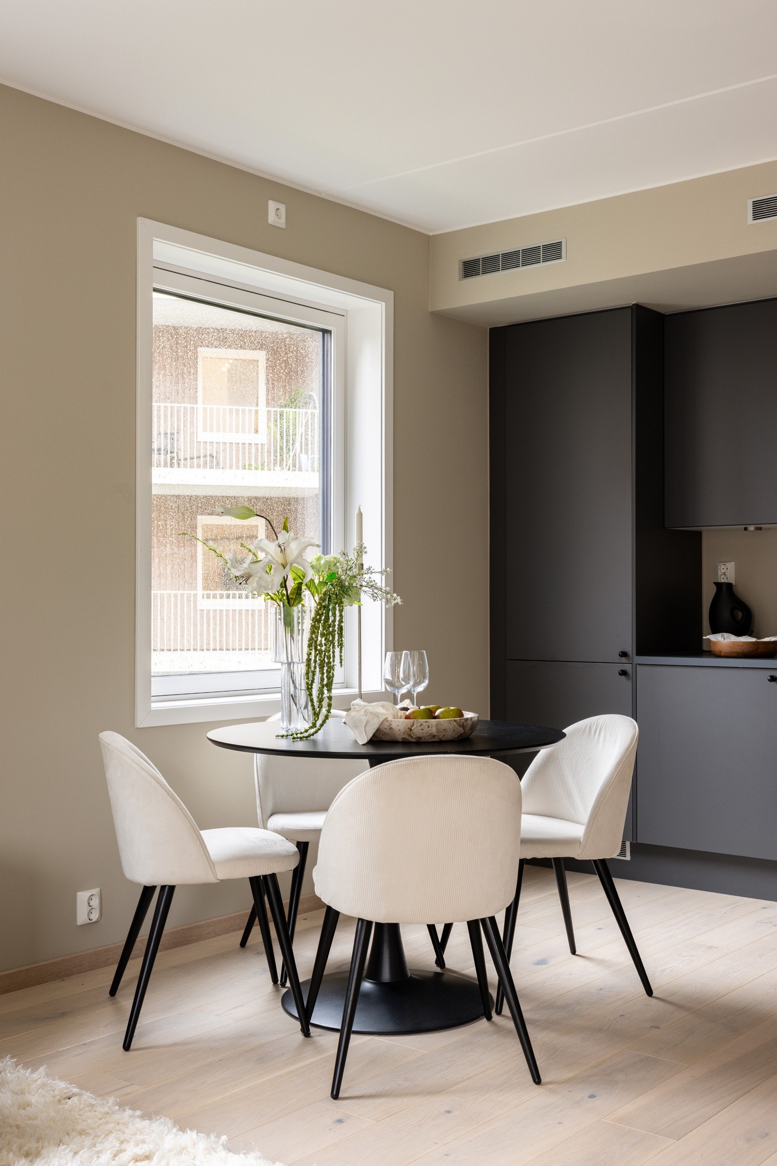 Åpen stue- og kjøkkenløsning Galleribilde