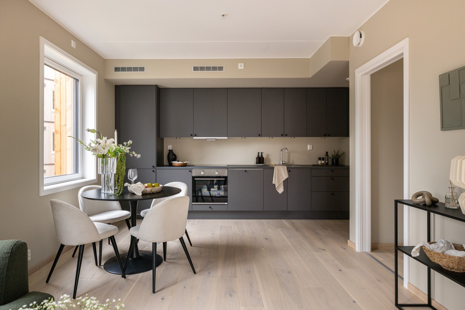 En populær selveierleiliget med god planløsning. Galleribilde