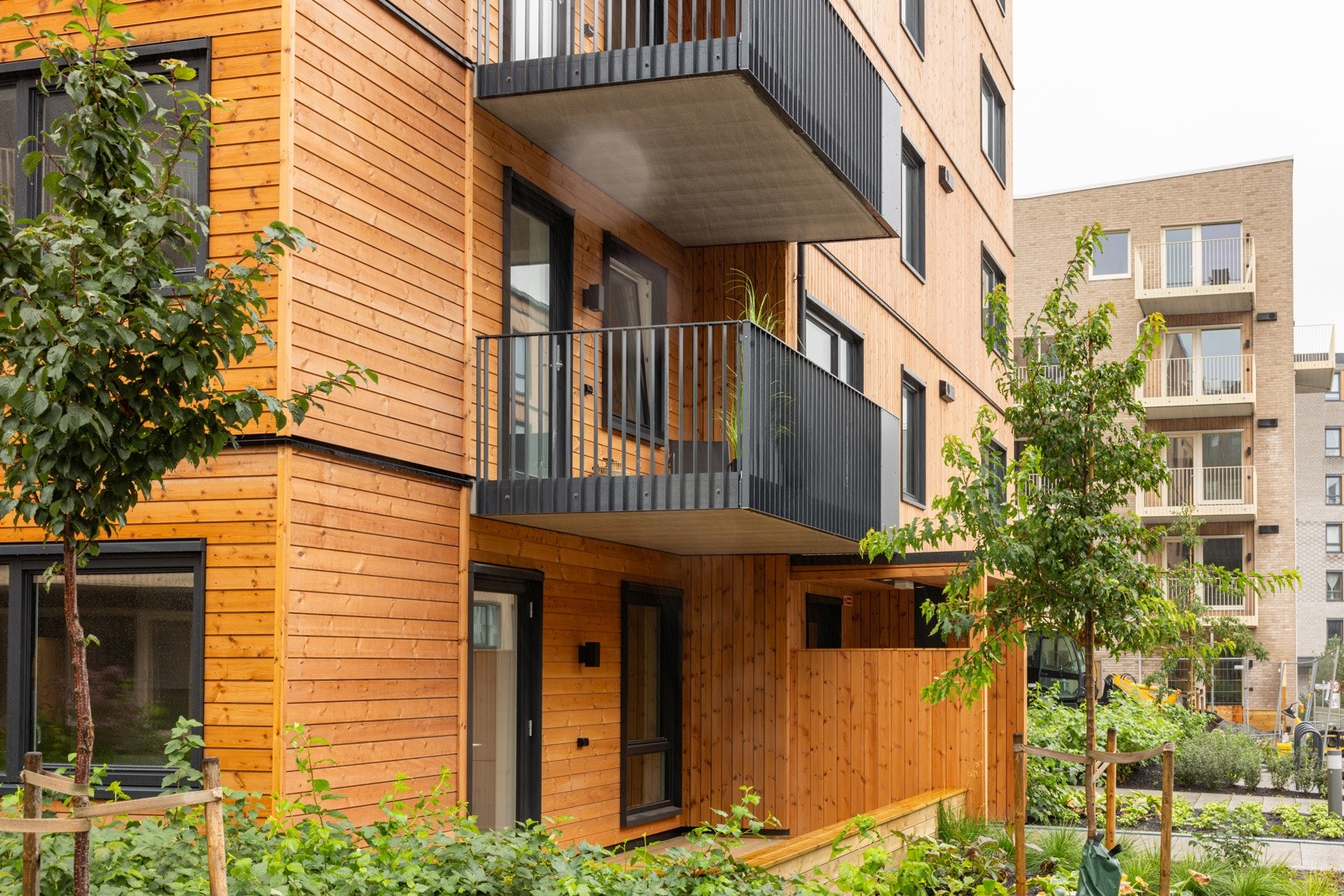 Leiligheten er beliggende i 2. etasje og det er heis i felles oppgang. Galleribilde