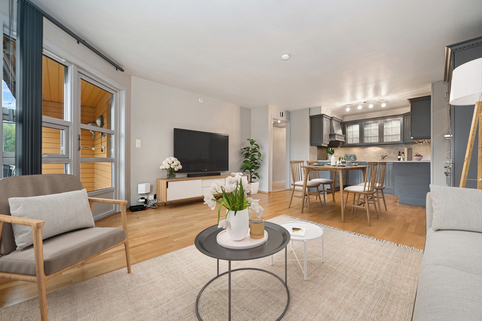 Velkommen til Skredderveien 6!
Bilde er digital stylet. Galleribilde