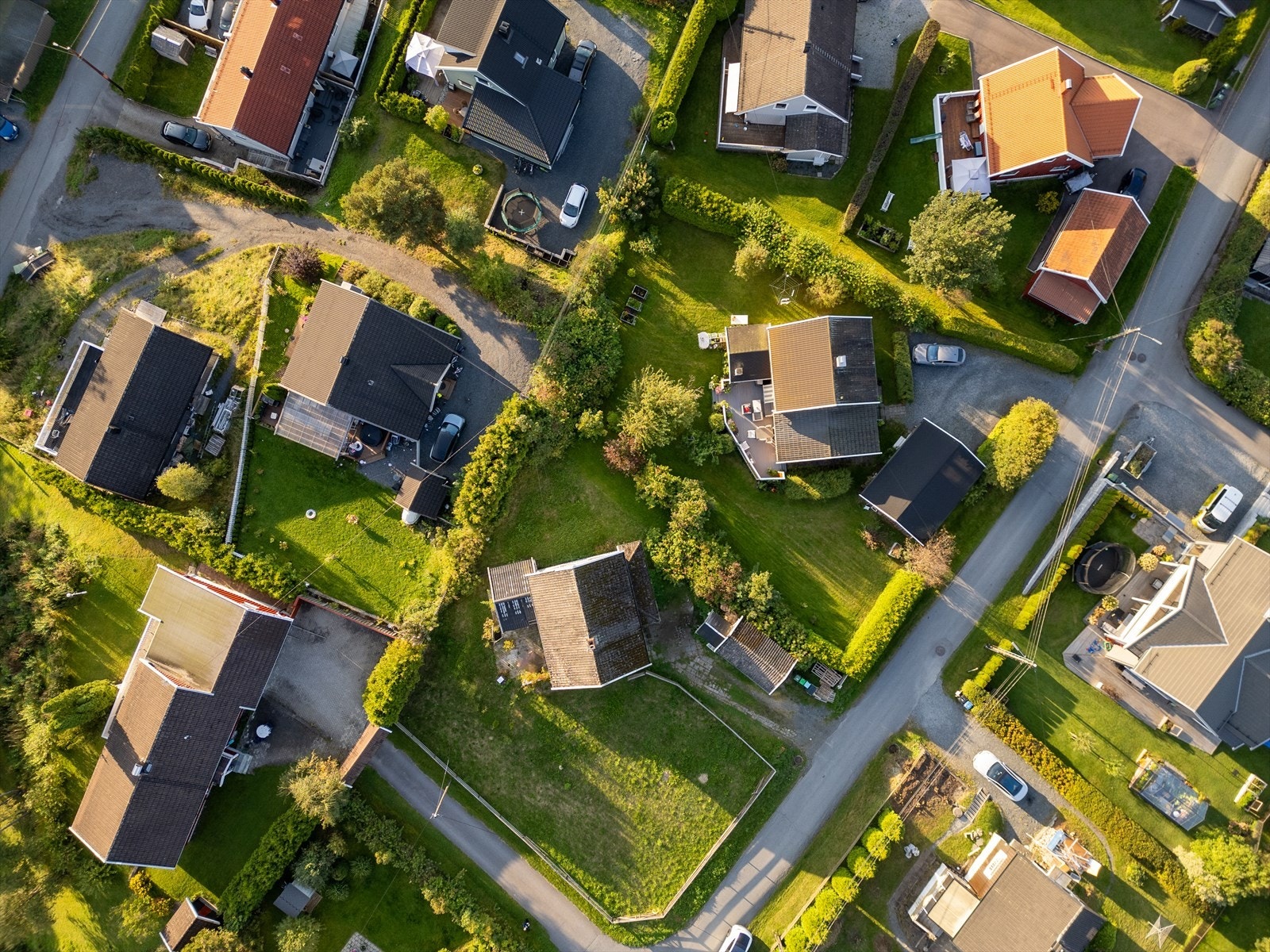 Flott utsiktstomt med rivningsobjekt. Galleribilde