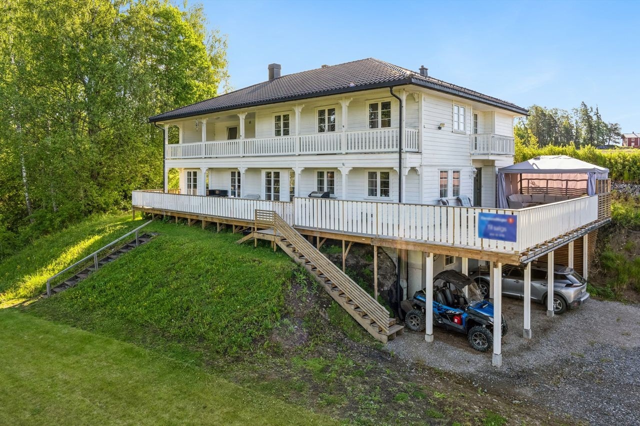 Fasade. Galleribilde