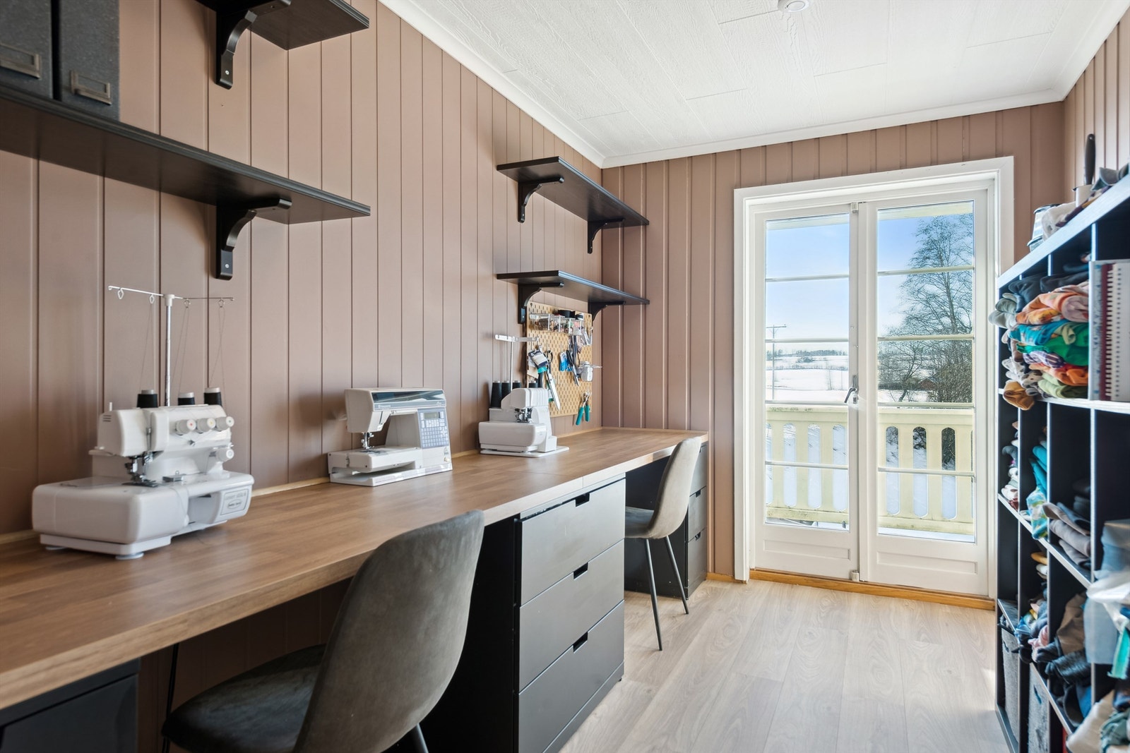 Hobbyrommet er på byggetegningene definert som soverom, og kan bli husets 5. soverom om man har behov for det. Galleribilde