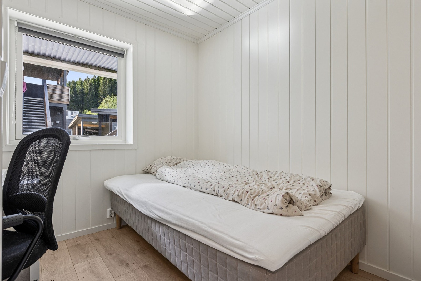 Soverom 3 er på 7 kvm og passer perfekt som barnerom, hjemmekontor eller gjesterom. Galleribilde