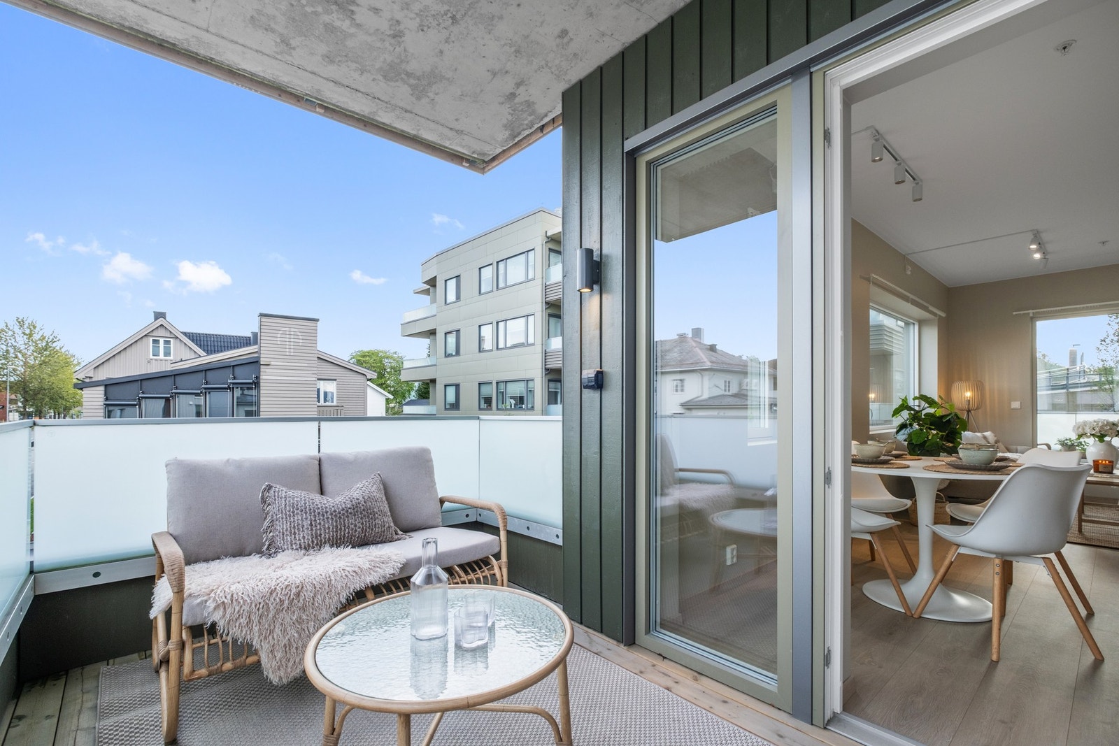 Denne balkongen er på 6,3m² og er vestvendt. Galleribilde