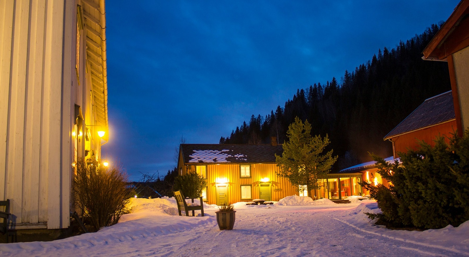 Idyllisk vinterbilde fra Austkil. Galleribilde