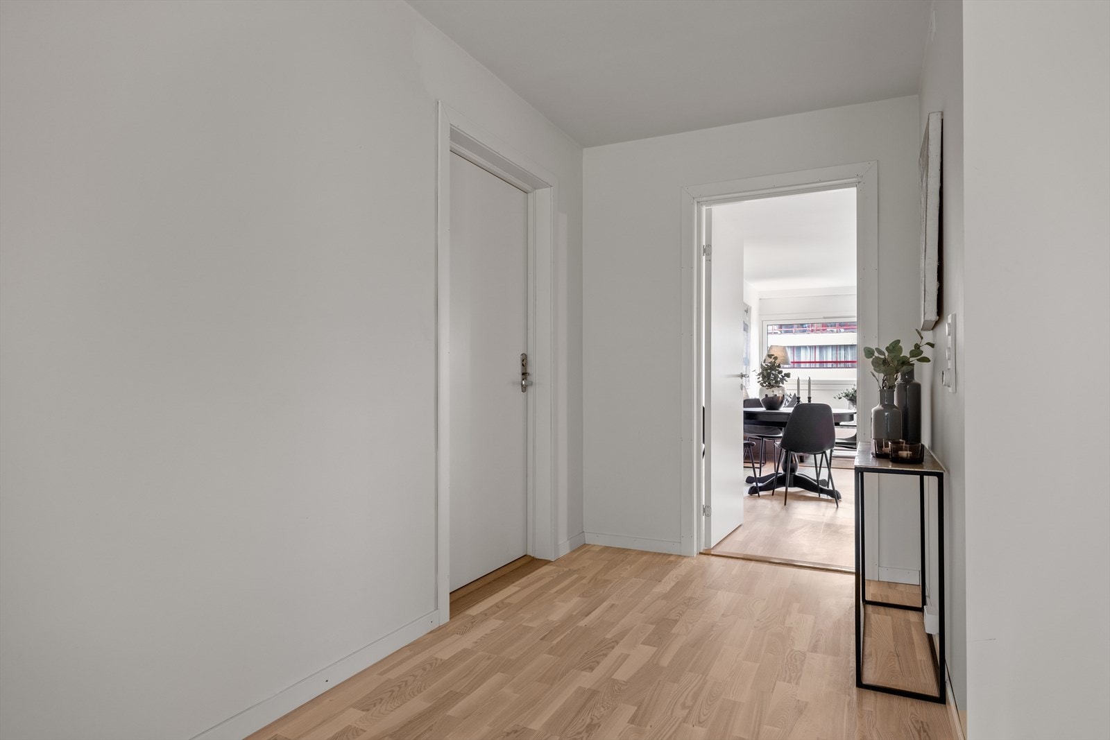 Leiligheten er ny i 2024 og var tidligere brukt som vaskeareal for borettslaget. Her er alt nytt og ubrukt og det foreligger ferdigattest Galleribilde