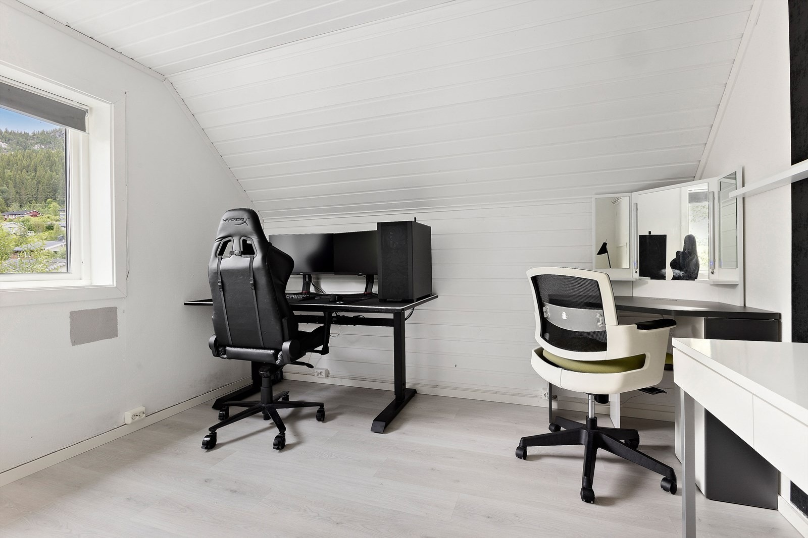 Soverom 1 av 3. Galleribilde