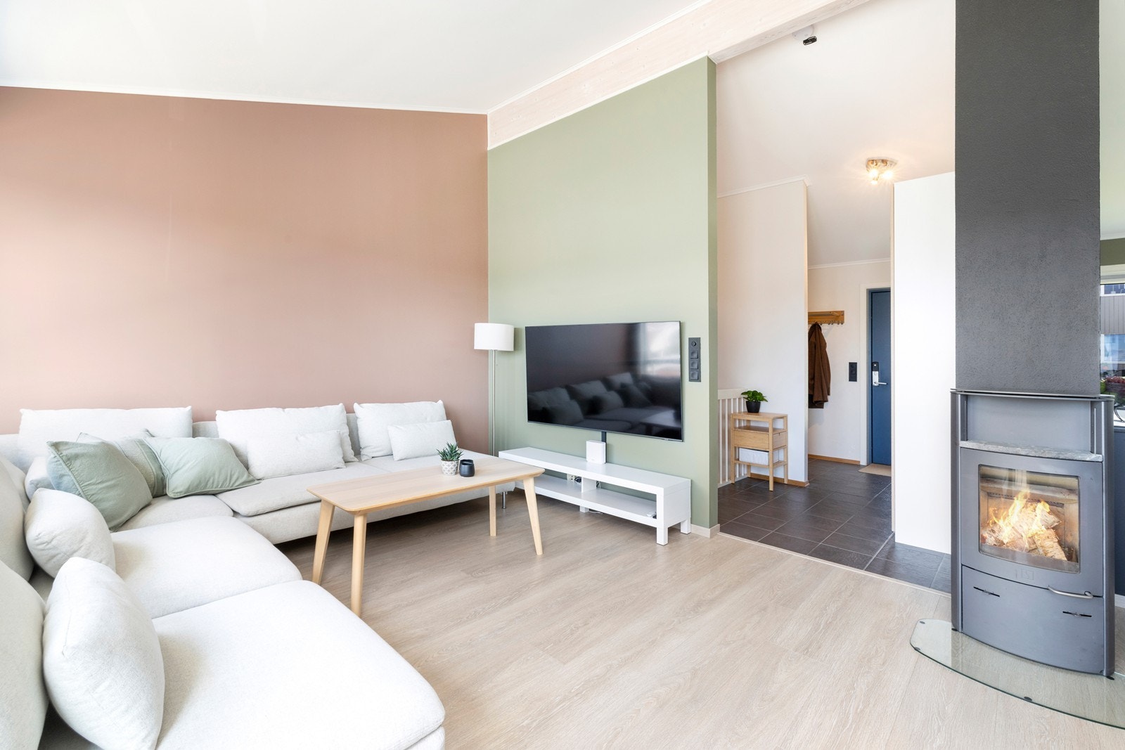 God plass til salong/TV-stue. Galleribilde