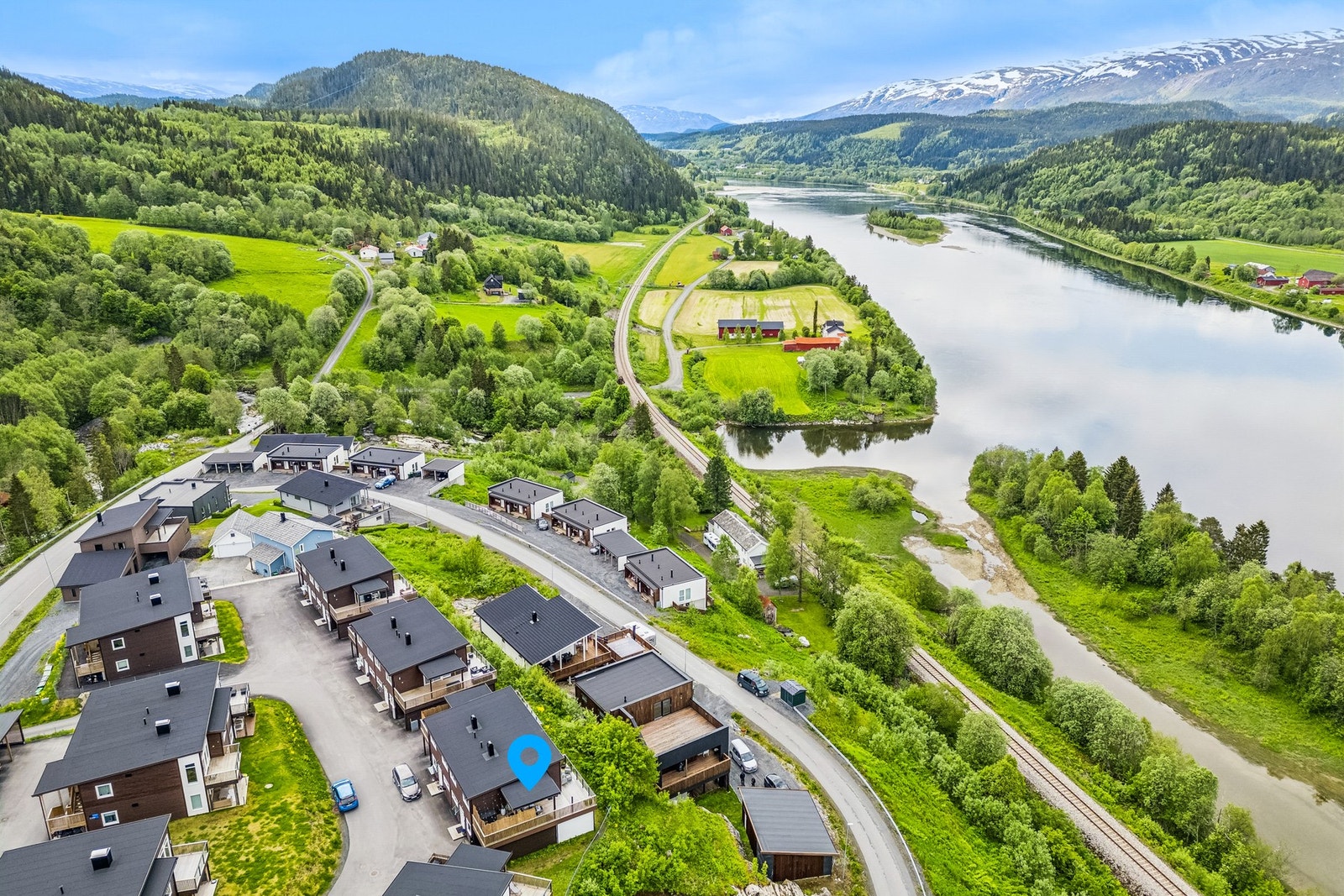 Velkommen skal du være til Jordbærtoppen Borettslag :) Galleribilde