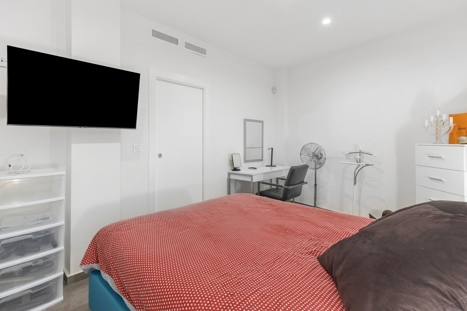 Soverom i kjeller Galleribilde