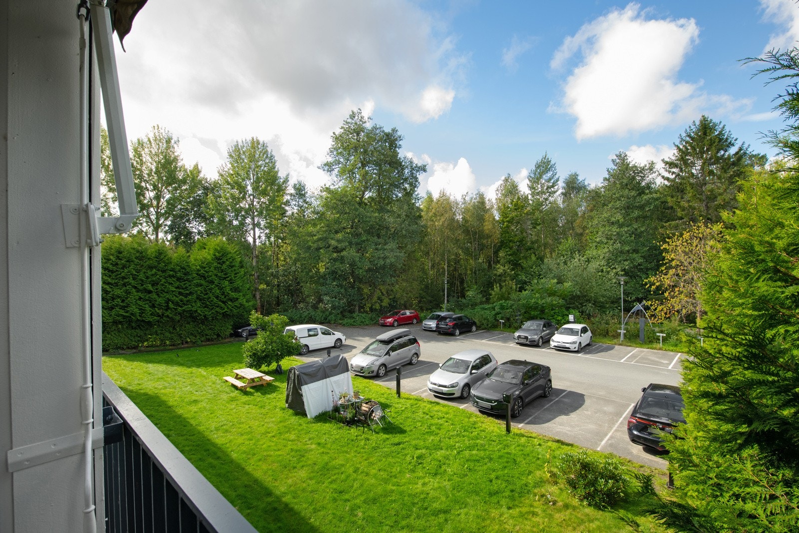 Utsikt fra balkong Galleribilde