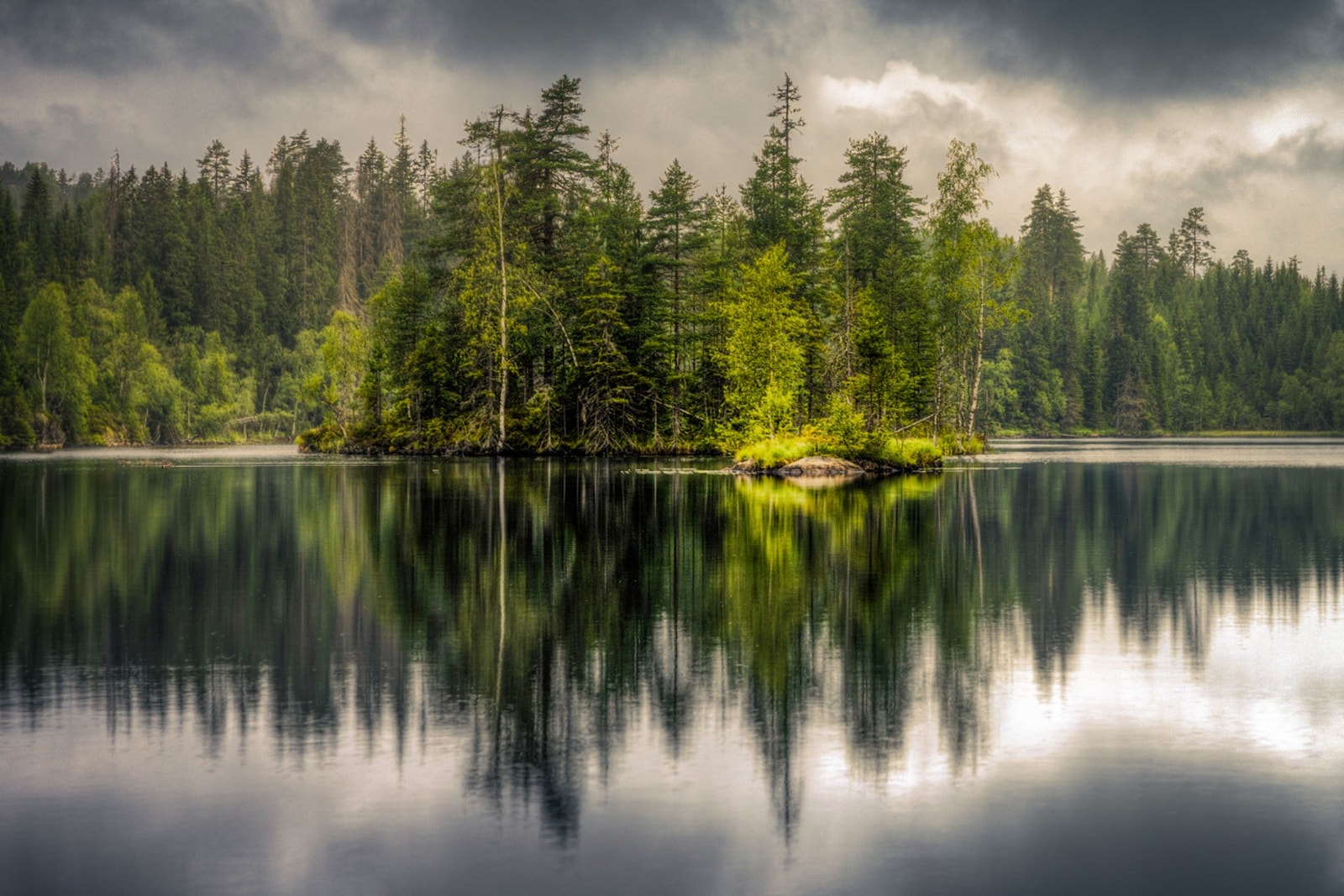 Her ser du Gimilen fra en annen retning. Galleribilde