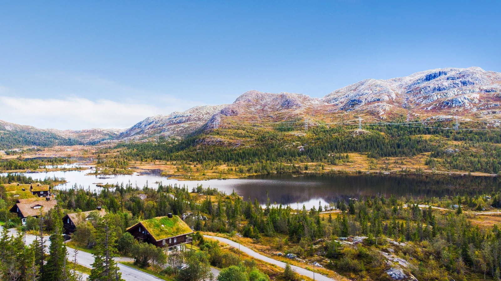 Vakker utsikt i første rekke. Det er kort vei ned til Kvitåvatnet. Galleribilde