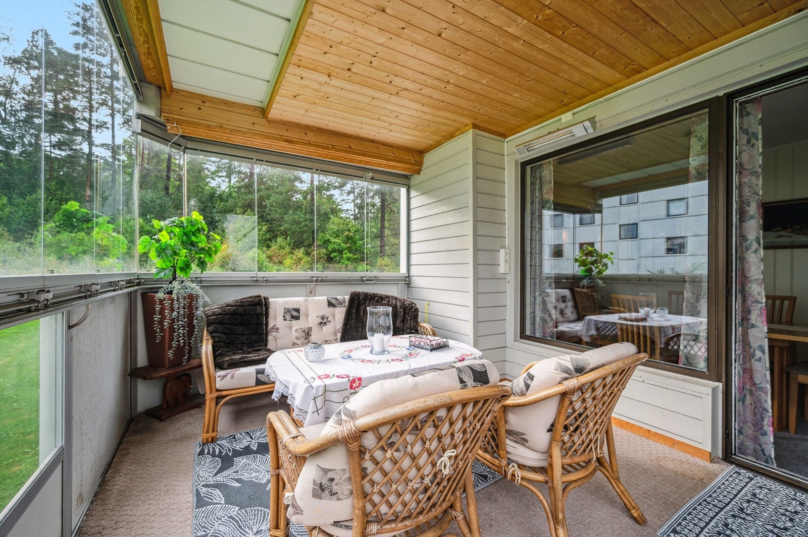 Flotte felles grøntarealer preger området rundt balkongen. Galleribilde