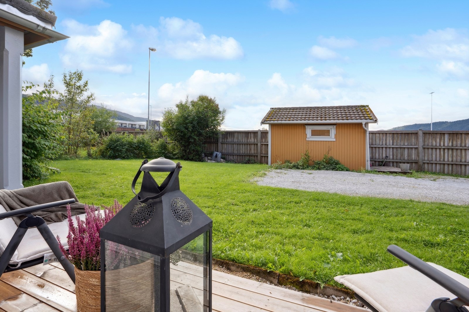 Vestvendt veranda på 8 kvm Galleribilde