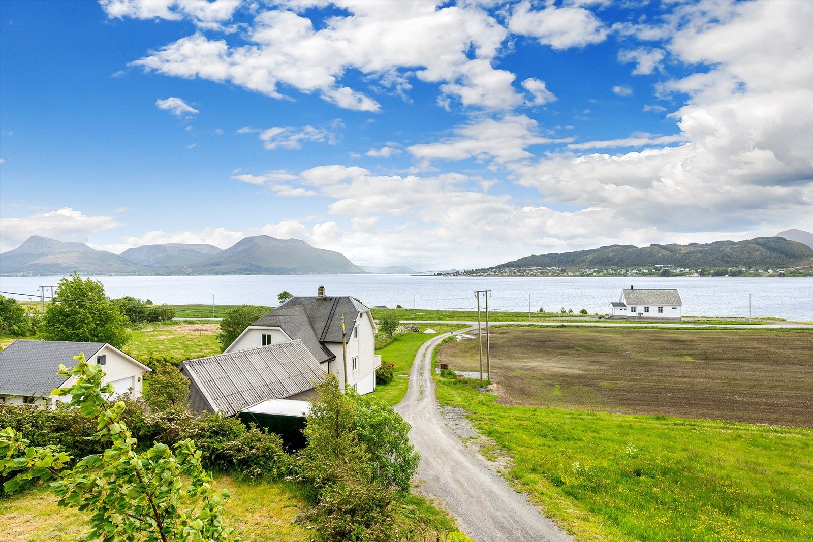 Flott utsikt fra eiendommen Galleribilde