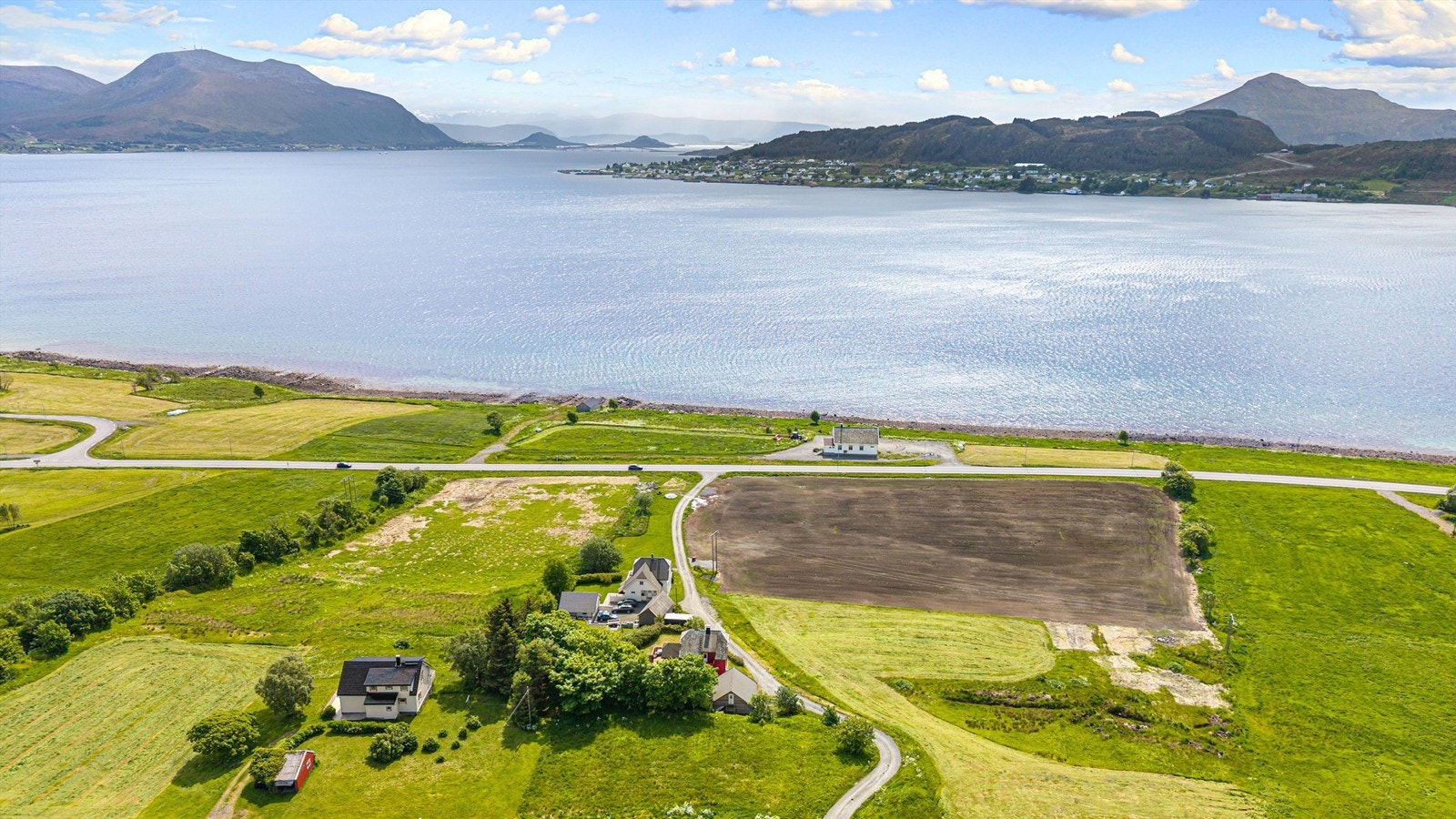 Dronebilde Galleribilde