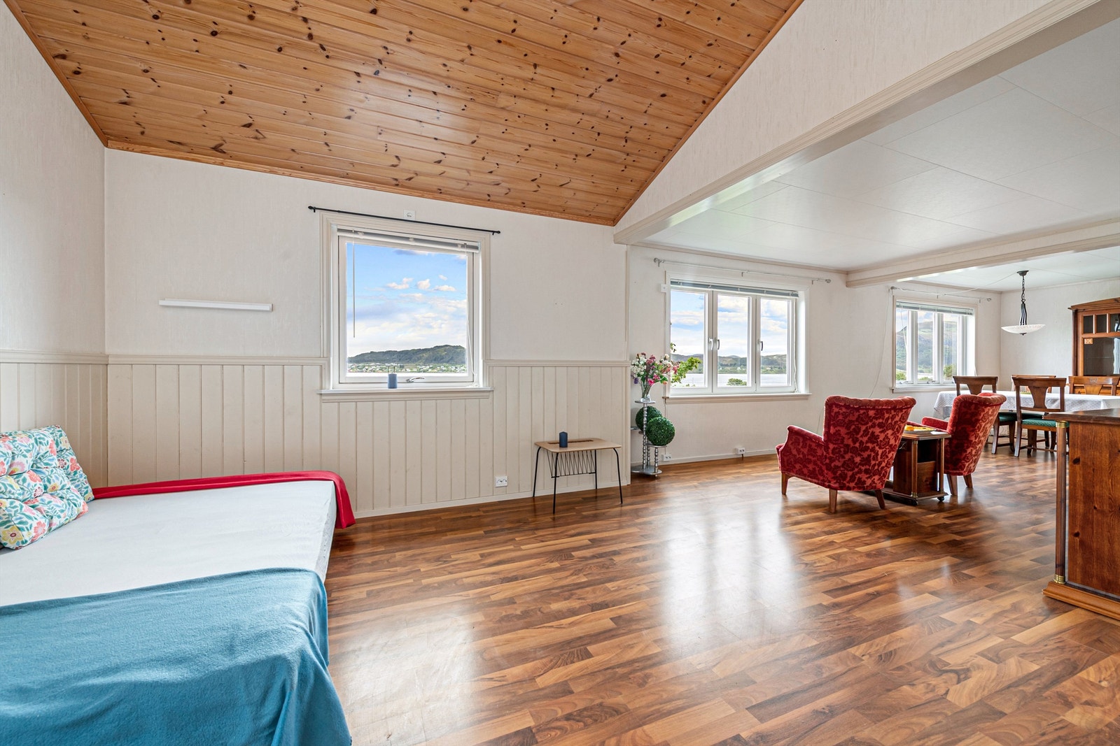 Stuer med gode sol og utsiktsforhold Galleribilde