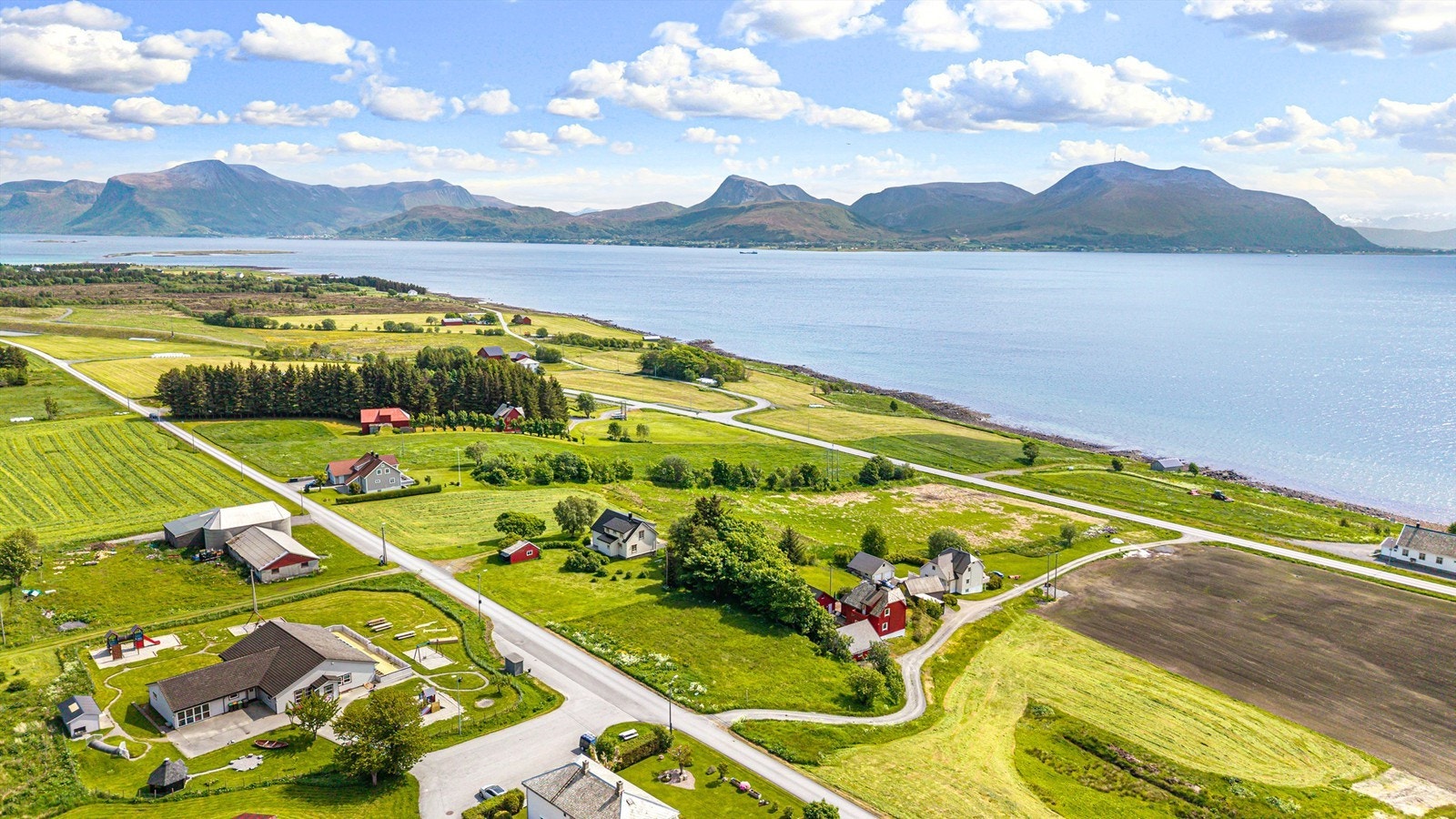 Dronebilde Galleribilde