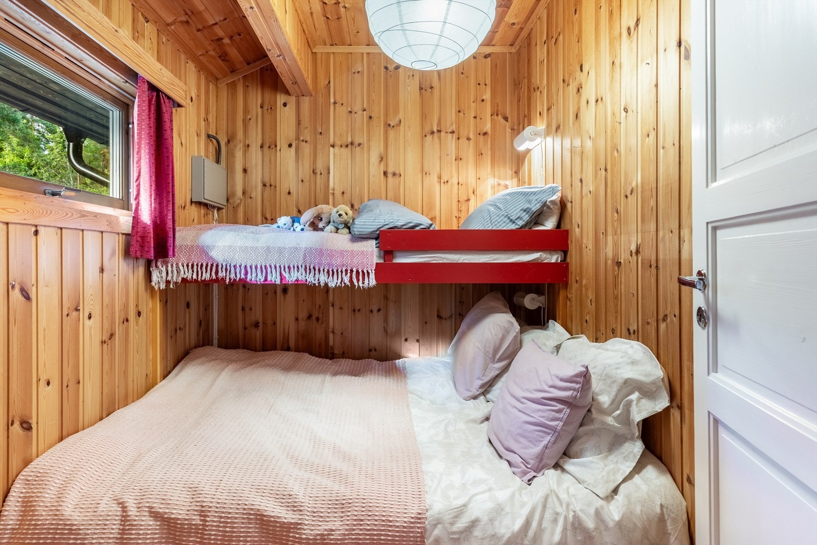 Soverom (ikke tilfredsstillende rømningsvei) Galleribilde