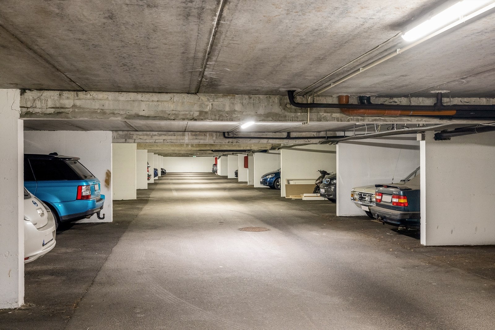 Fast tildelt parkeringsplass i garasjeanlegg med mulighet for EL-bil lading Galleribilde