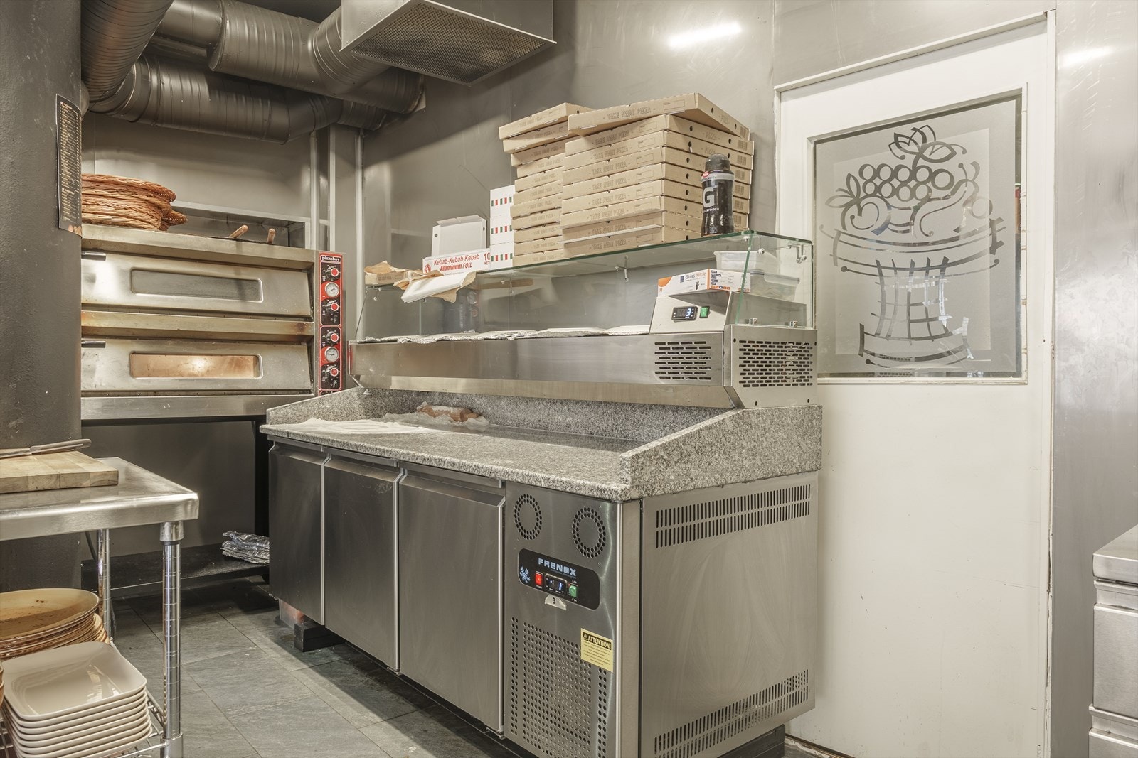 Kjøkken innredning tilhører leietaker Galleribilde