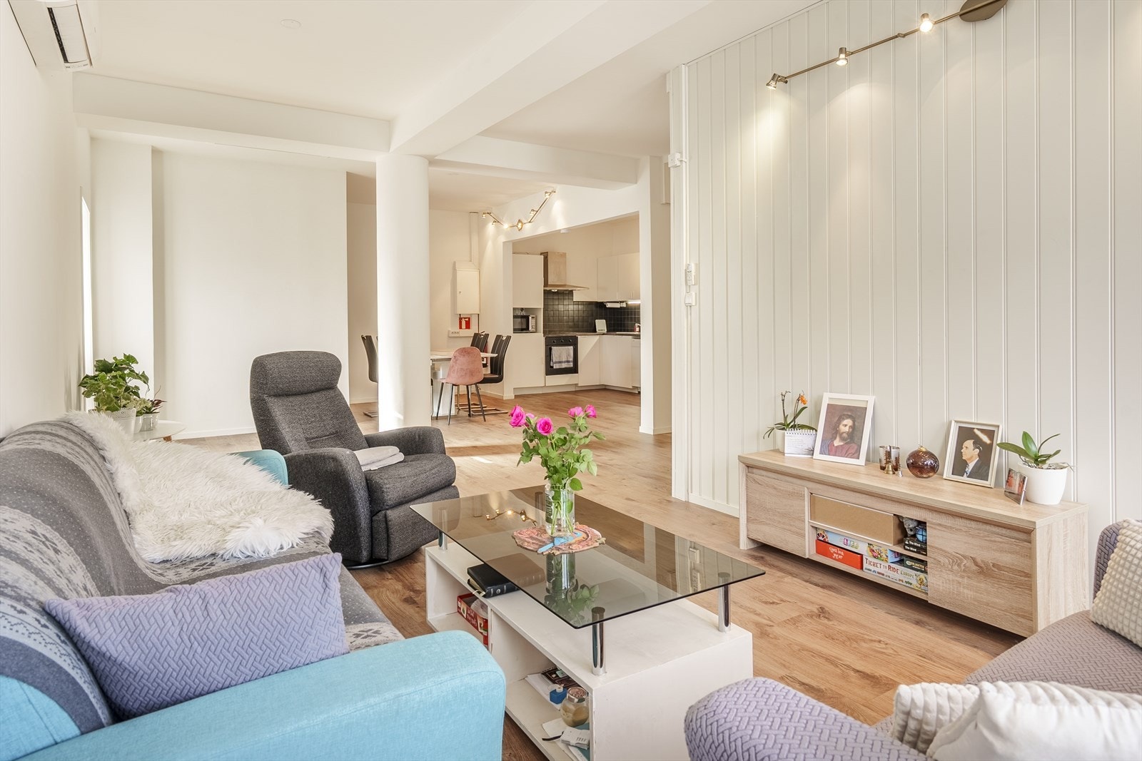 Leilighet i øvre etasje som blir leid ut Galleribilde