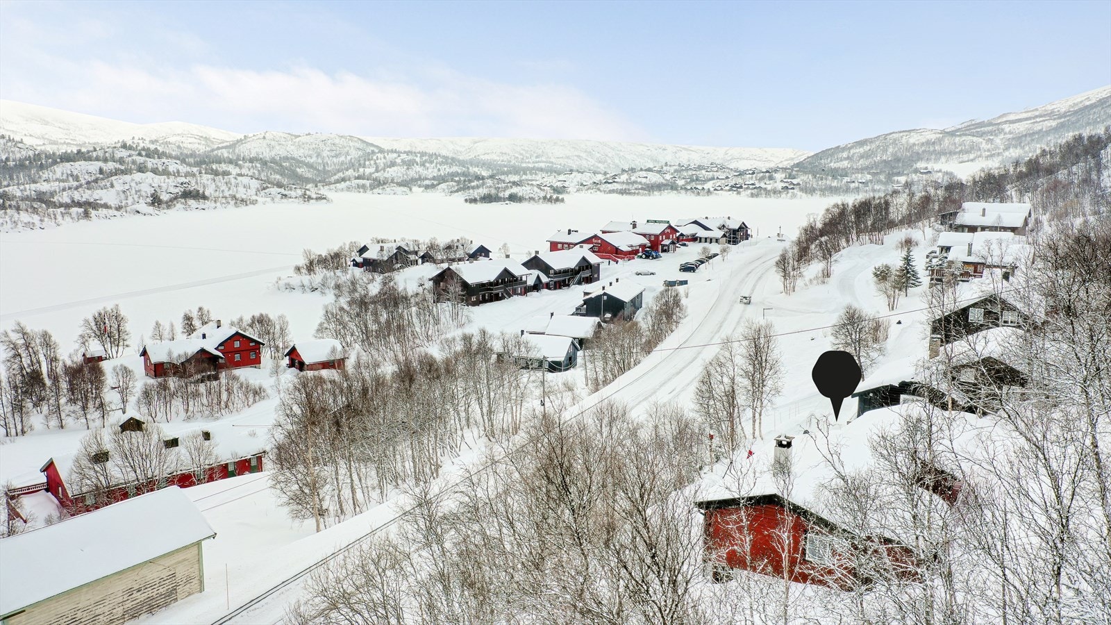Sørvendt beliggenhet med gode solforhold og nydelig utsikt Galleribilde