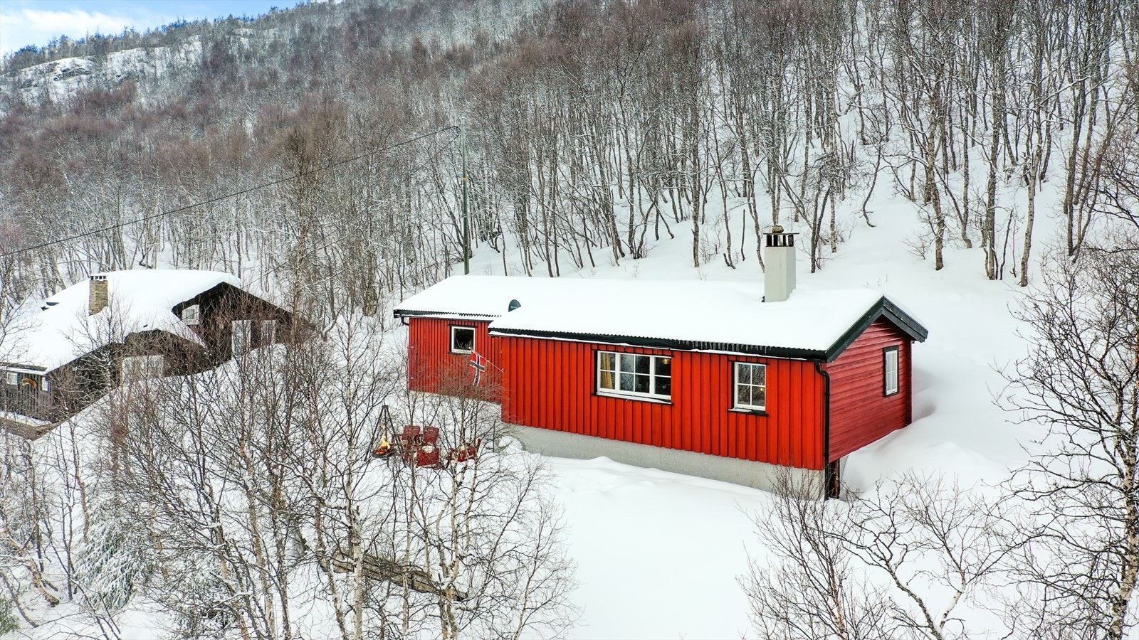 Snøforholdene i området er meget gode og kan regnes som sikre i perioden nov/des - april/mai. Galleribilde