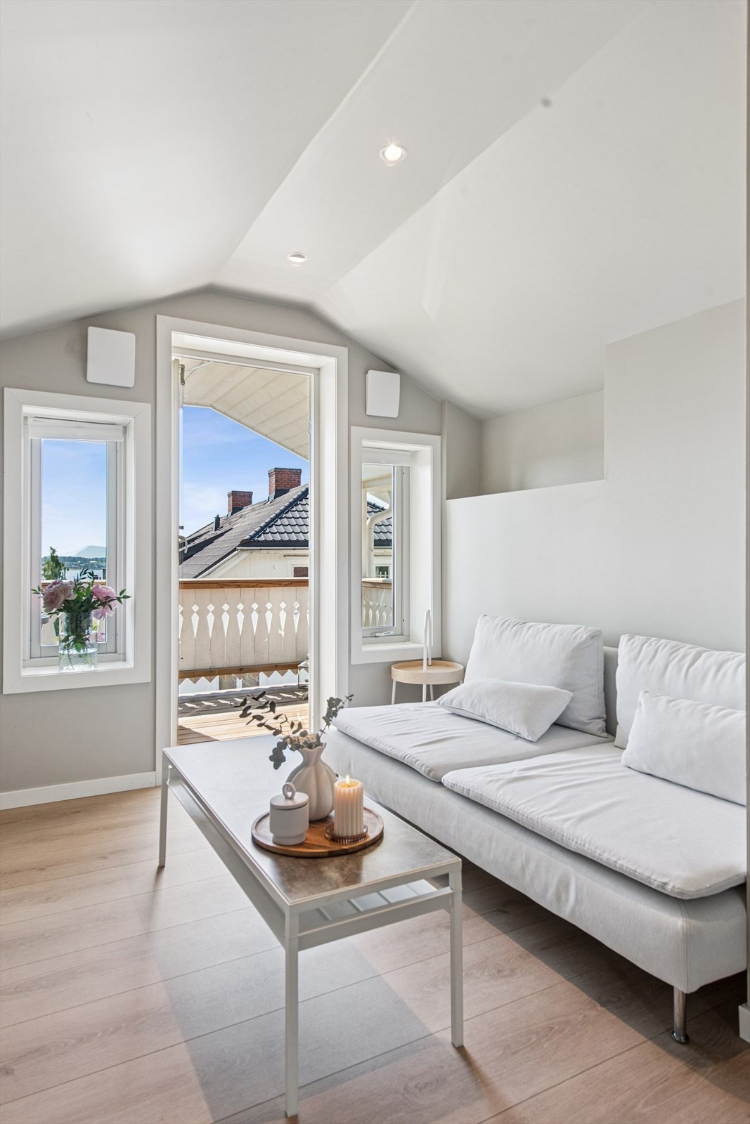 Leiligheten har i dag to romslige soverom i tillegg til stuen. Galleribilde