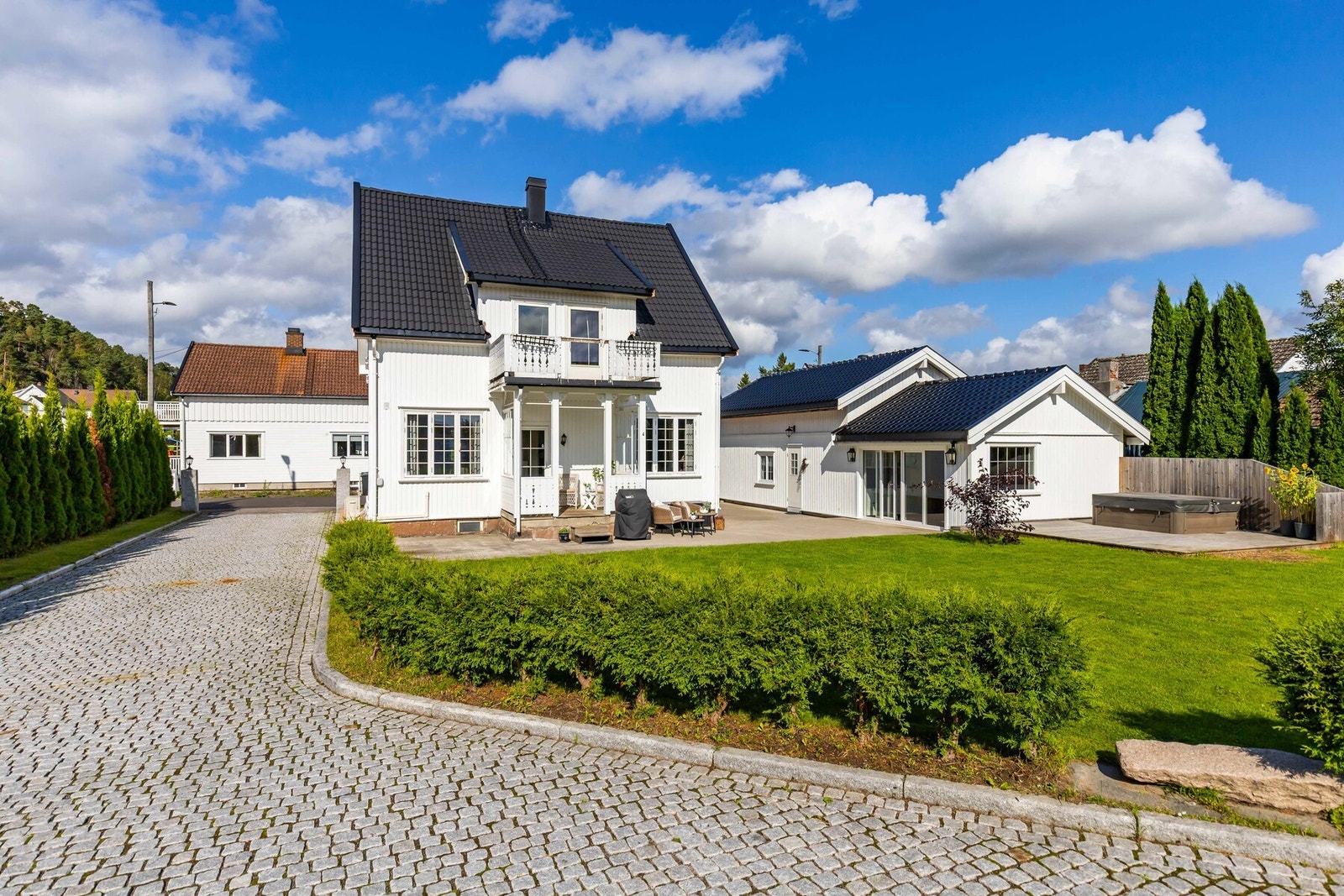 PrivatMegleren ved Svein Liavaag har gleden av å presentere Brenmehls gate 7 Galleribilde