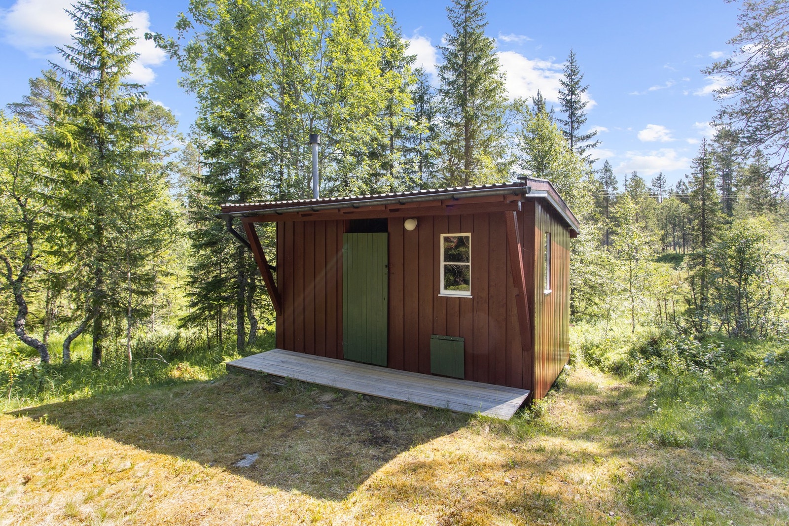 Uthus - ca 10 kvm. Galleribilde