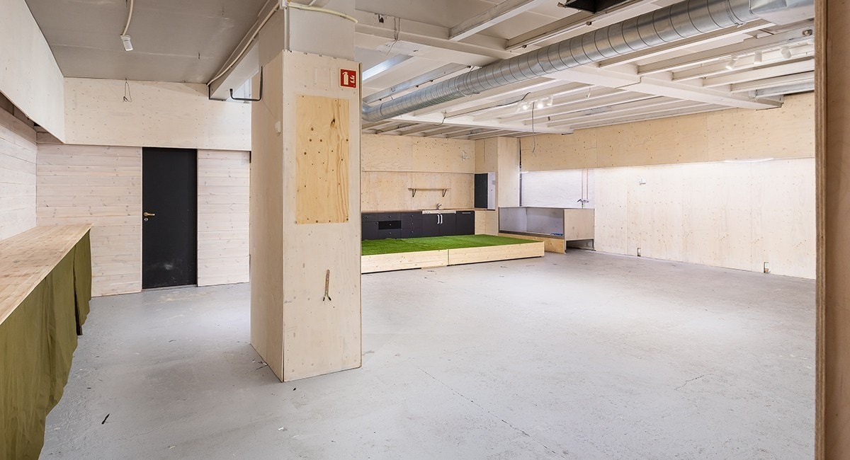 Pene lagerlokaler. Bildet viser lageret på 155 BTA i underetasje som kan slås sammen med tilliggende lager på 103 kvm BTA Galleribilde