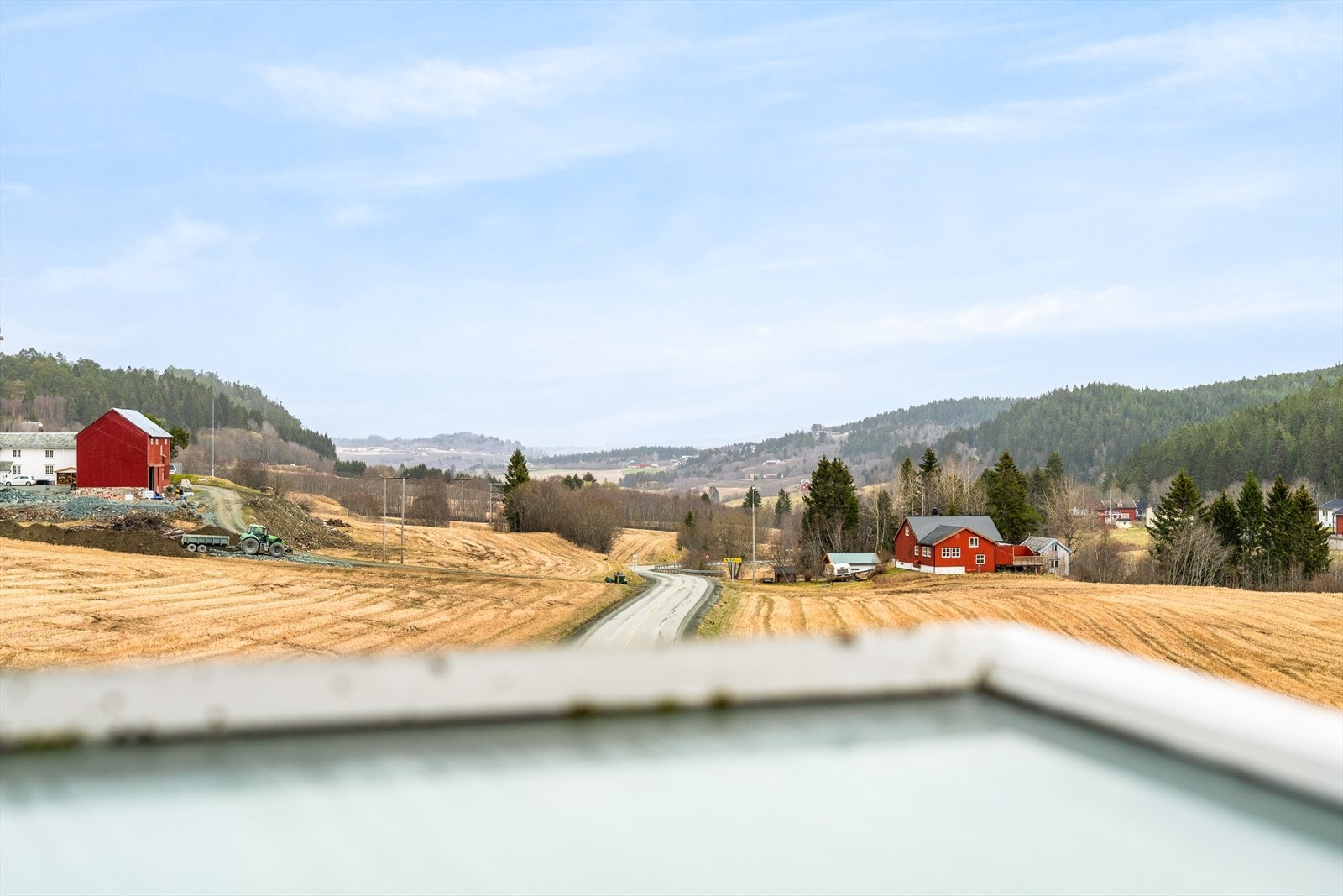 Balkongen er på ca. 12,5 m². Galleribilde