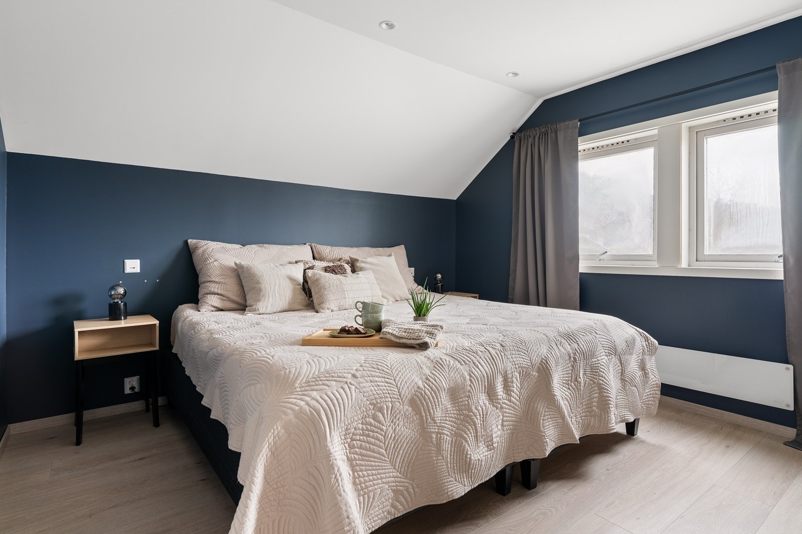 Soverom nr 4 er på ca. 14,2 m². Galleribilde