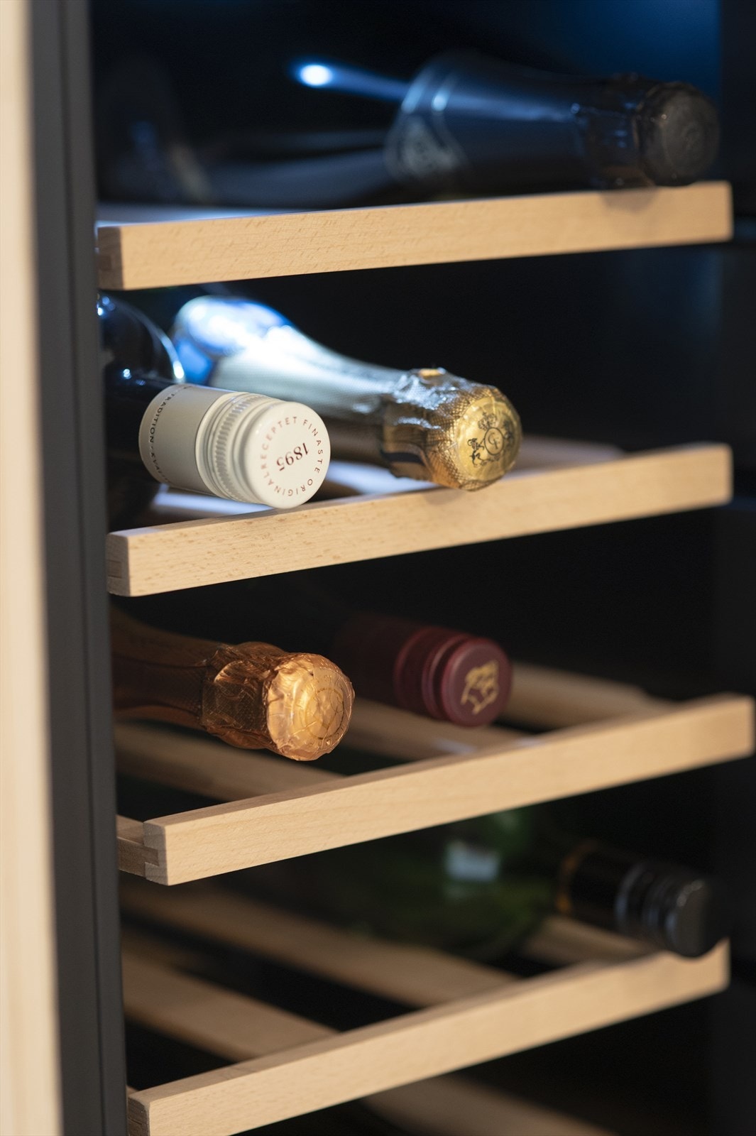 Detalj, vinskap. Galleribilde