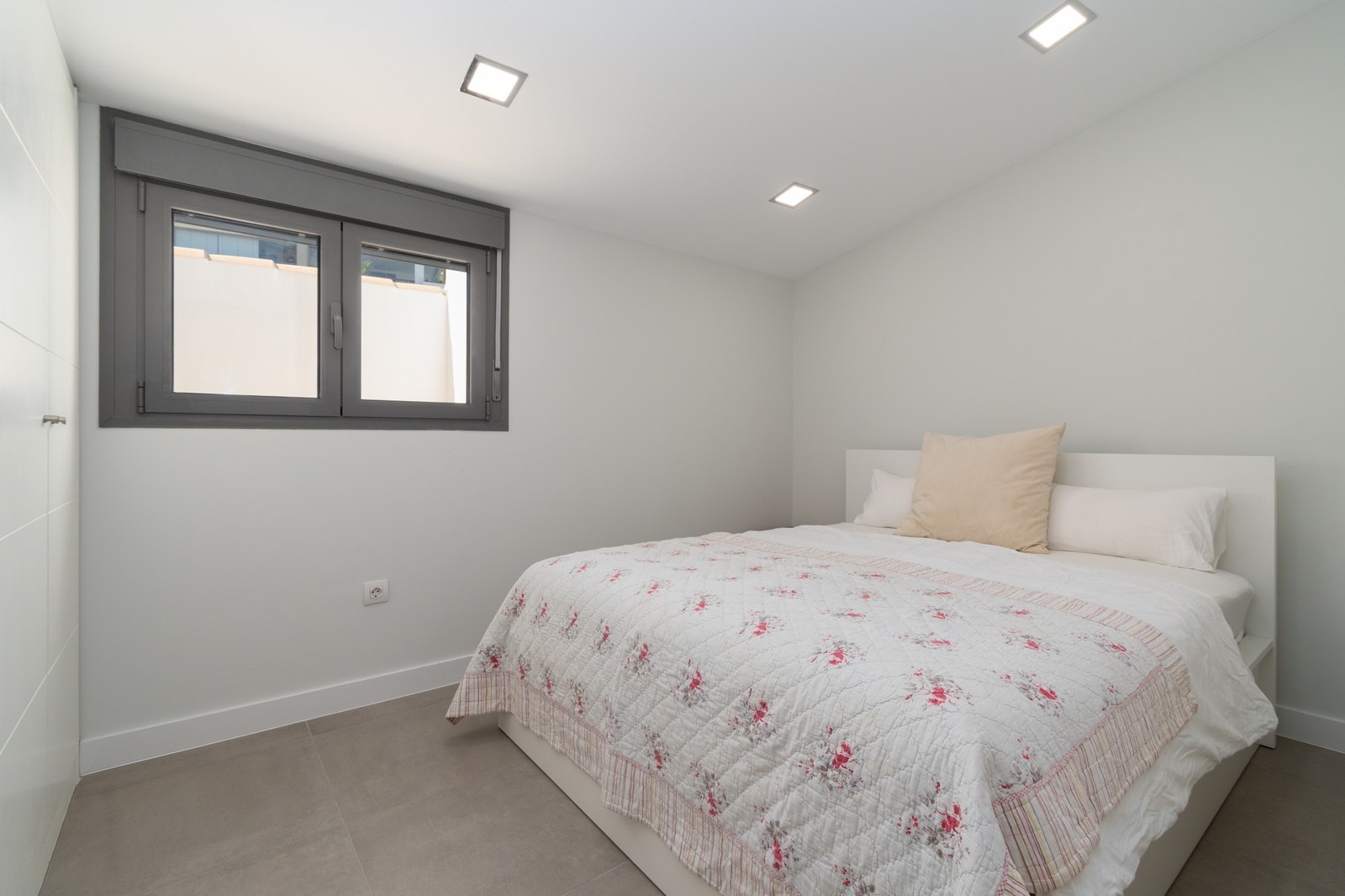 Soverom nummer 2 som er på nesten 10 kvadratmeter. Galleribilde