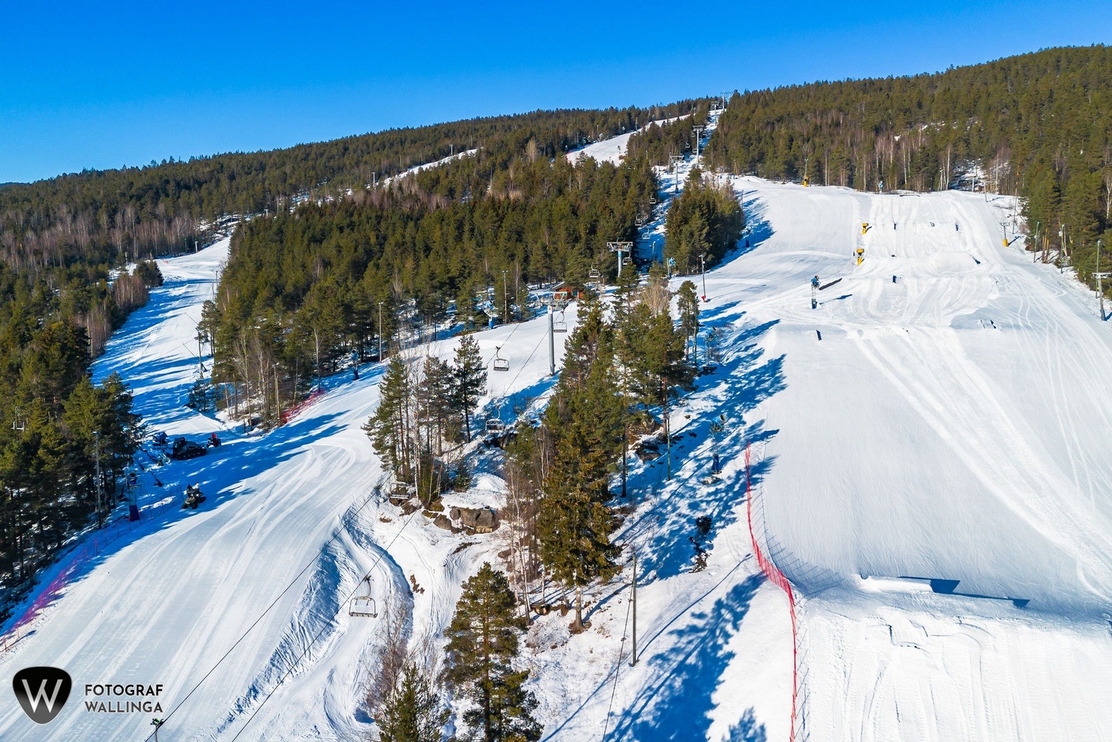 Drammen skisenter med 4 seters stolheis. Klatrepark og sykkelpark om sommeren. Galleribilde