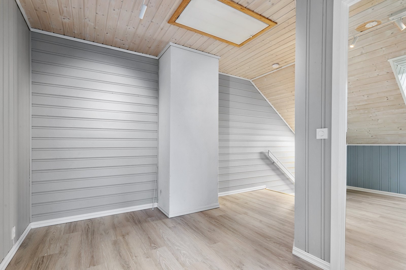 Trapperommet er av god storleik Galleribilde