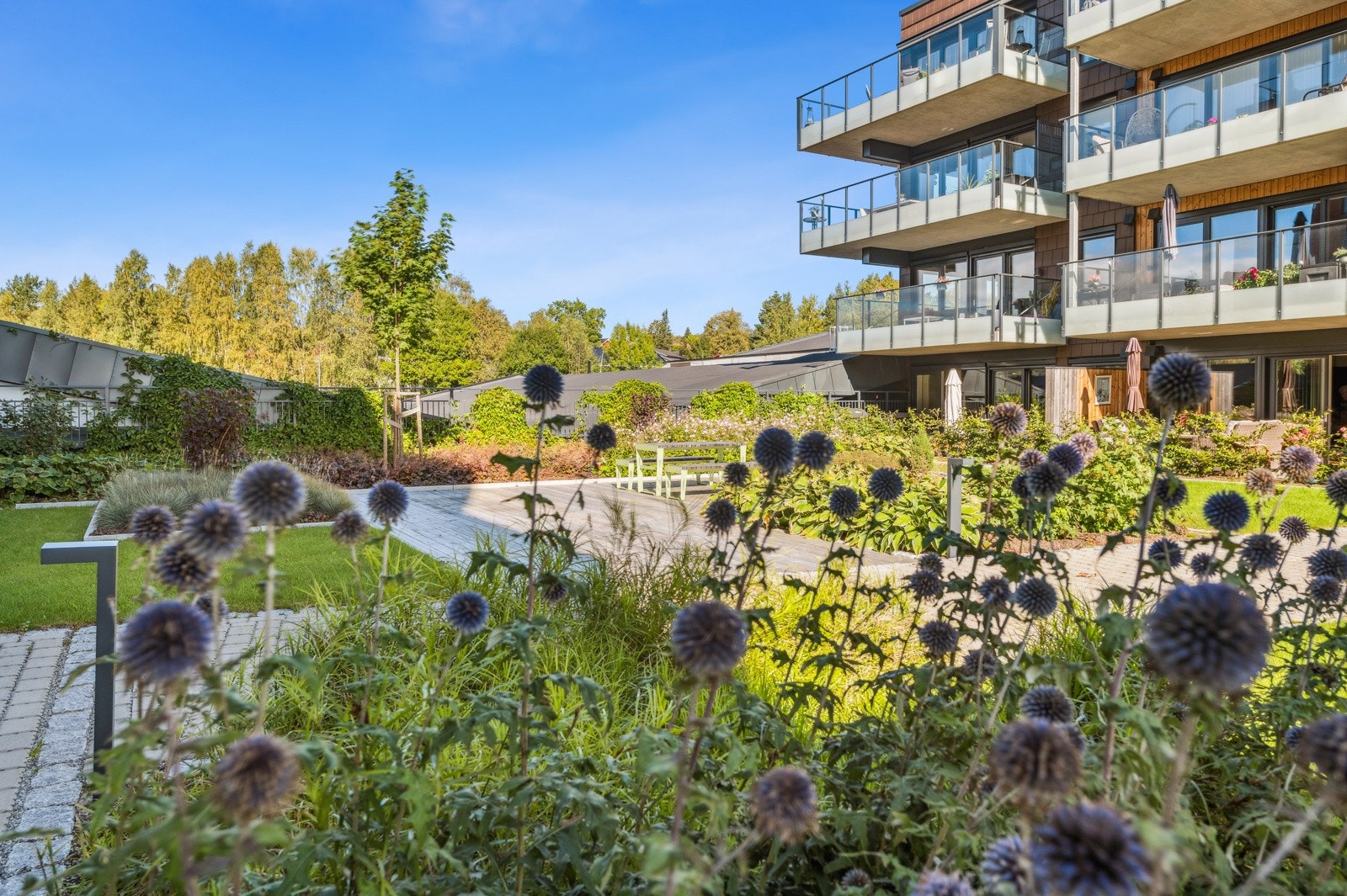Konnerud Senter Panorama har flotte og grønne fellesarealer - Her fra Atriet på plan 3. Galleribilde