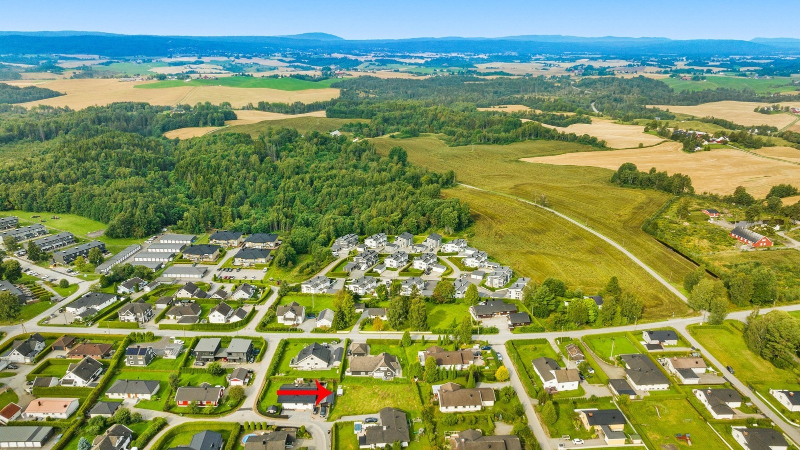 Det er også kort vei til fine tur- og rekreasjonsmuligheter. Galleribilde