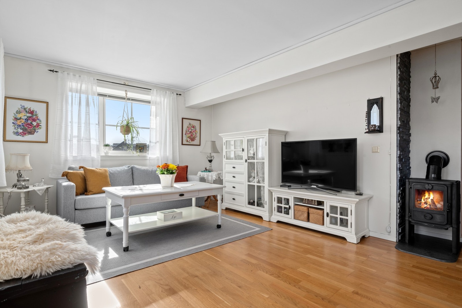 Bygget er opprinnelig fra 1956, men ble omgjort til leiligheter i 2004. Galleribilde