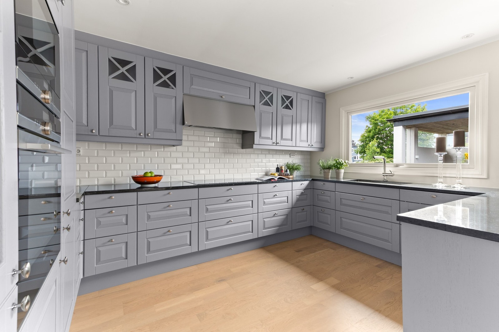 Integrerte hvitevarer. Flytt rett inn! Galleribilde