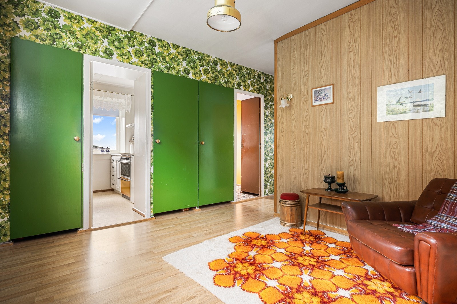 Romslig hall/entrè Galleribilde