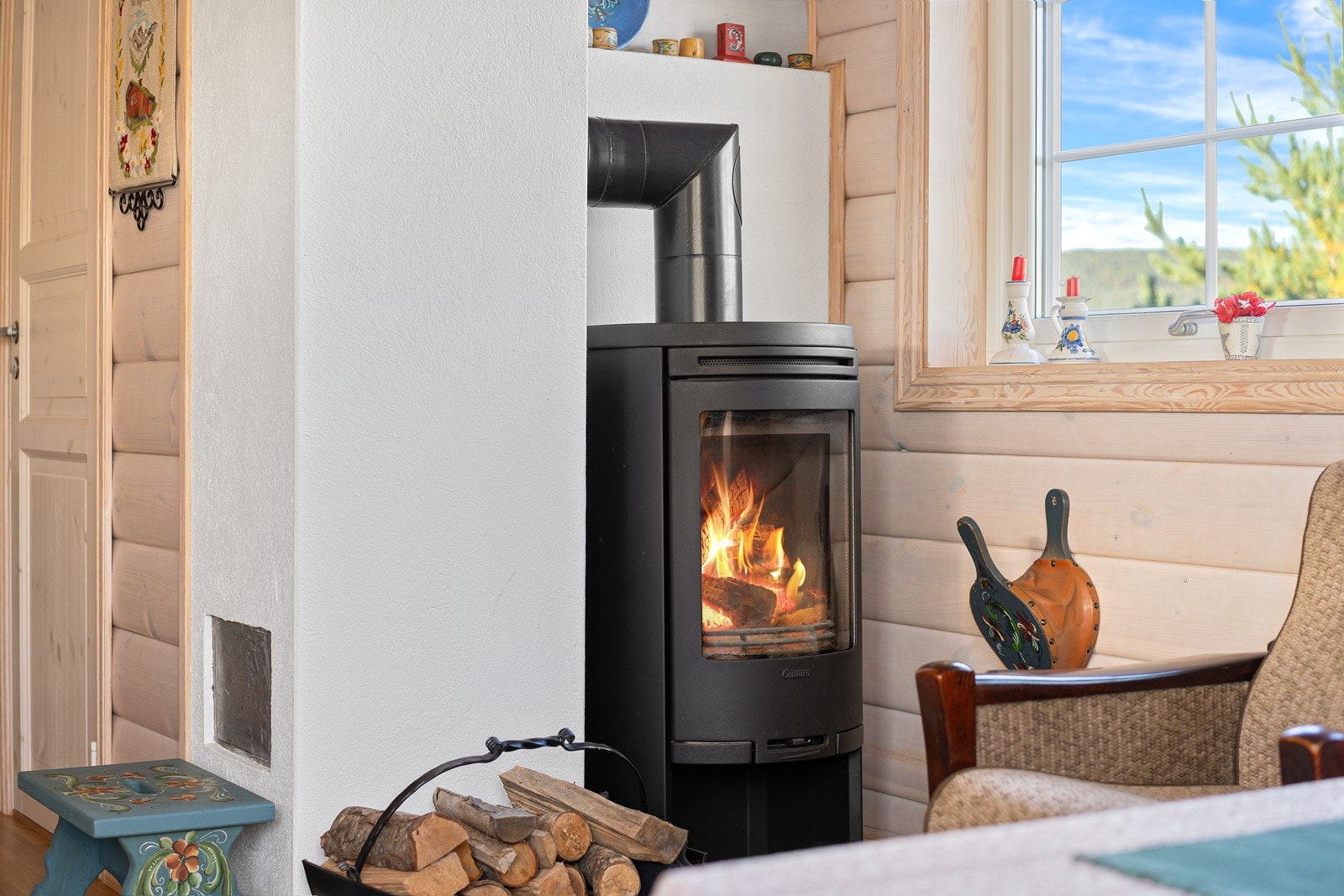 Vedovn sikrer varme og økt hygge på de kalde vinterdagene Galleribilde