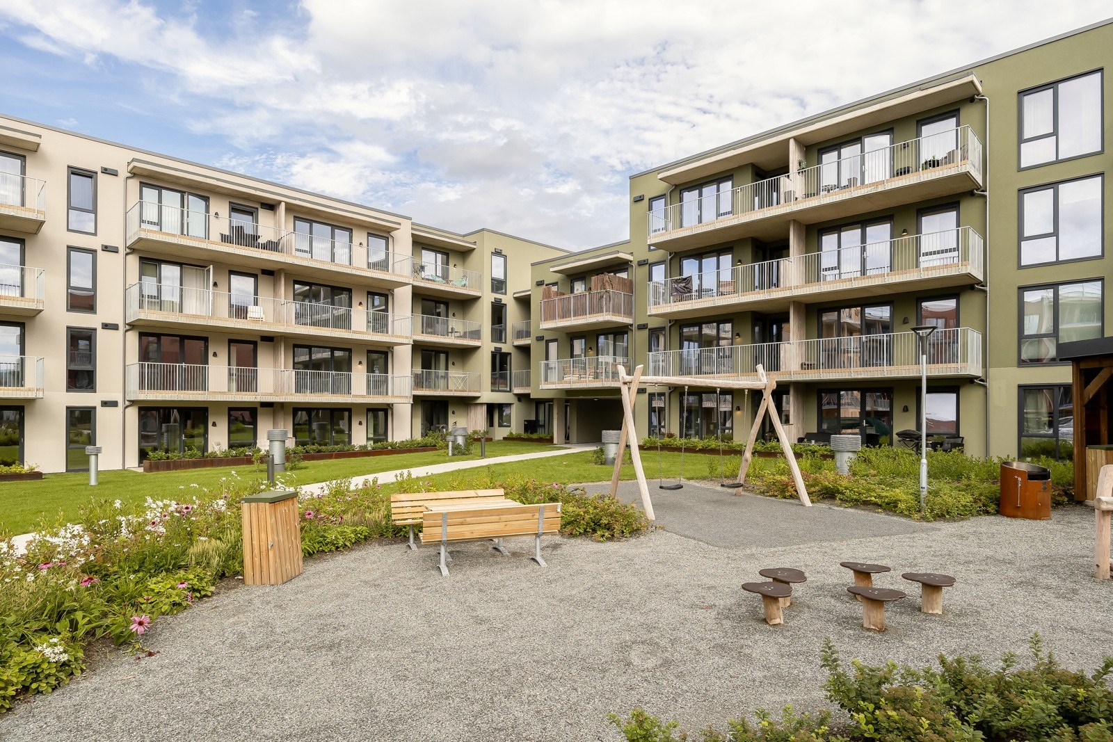 Flott og sentral beliggenhet i et nyetablert område i Stjørdal sentrum. Galleribilde