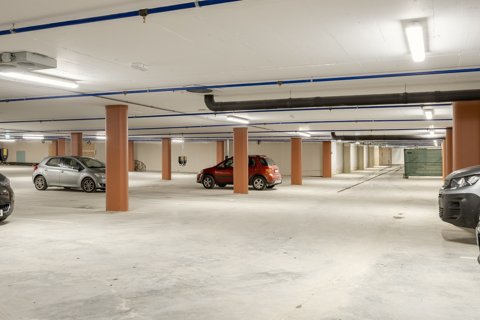 Parkeringsplass i p-kjeller følger med. Galleribilde