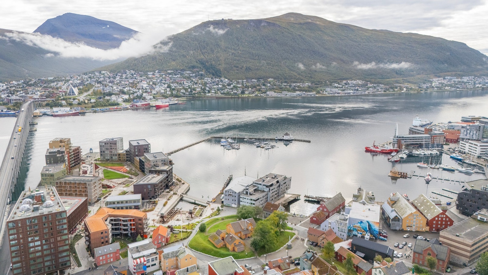 Dronefoto. Galleribilde